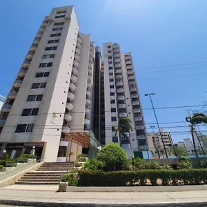 Apartamento Nuevo Rodadero Apto 501 Torre A, Santa Marta (Magdalena)