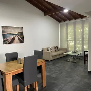 https://apartamento-espacioso-en-manila-el-poblado.colombiamedellinhotels.com